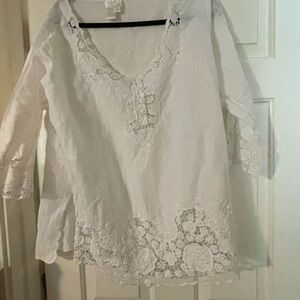 Soft surroundings White Lace Mid Sleeve Side Slits Soft Girl Feminine 2x Vintage